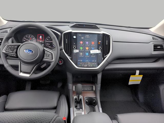 2025 Subaru Ascent Vehicle Photo in Green Bay, WI 54304