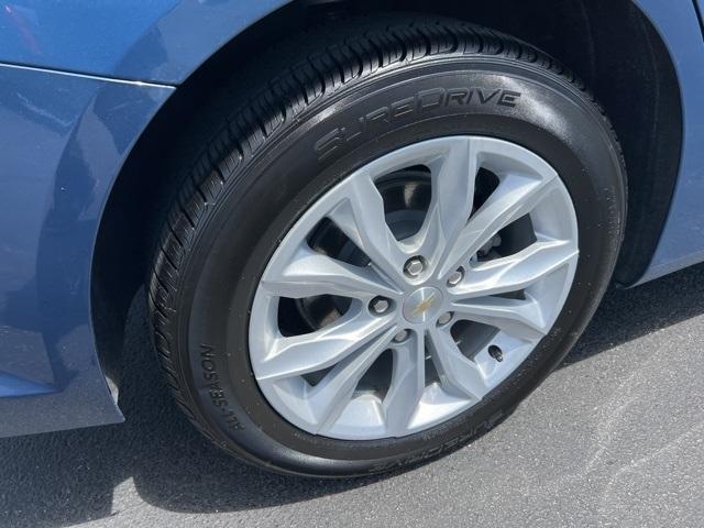2024 Chevrolet Malibu Vehicle Photo in GREEN BAY, WI 54304-5303