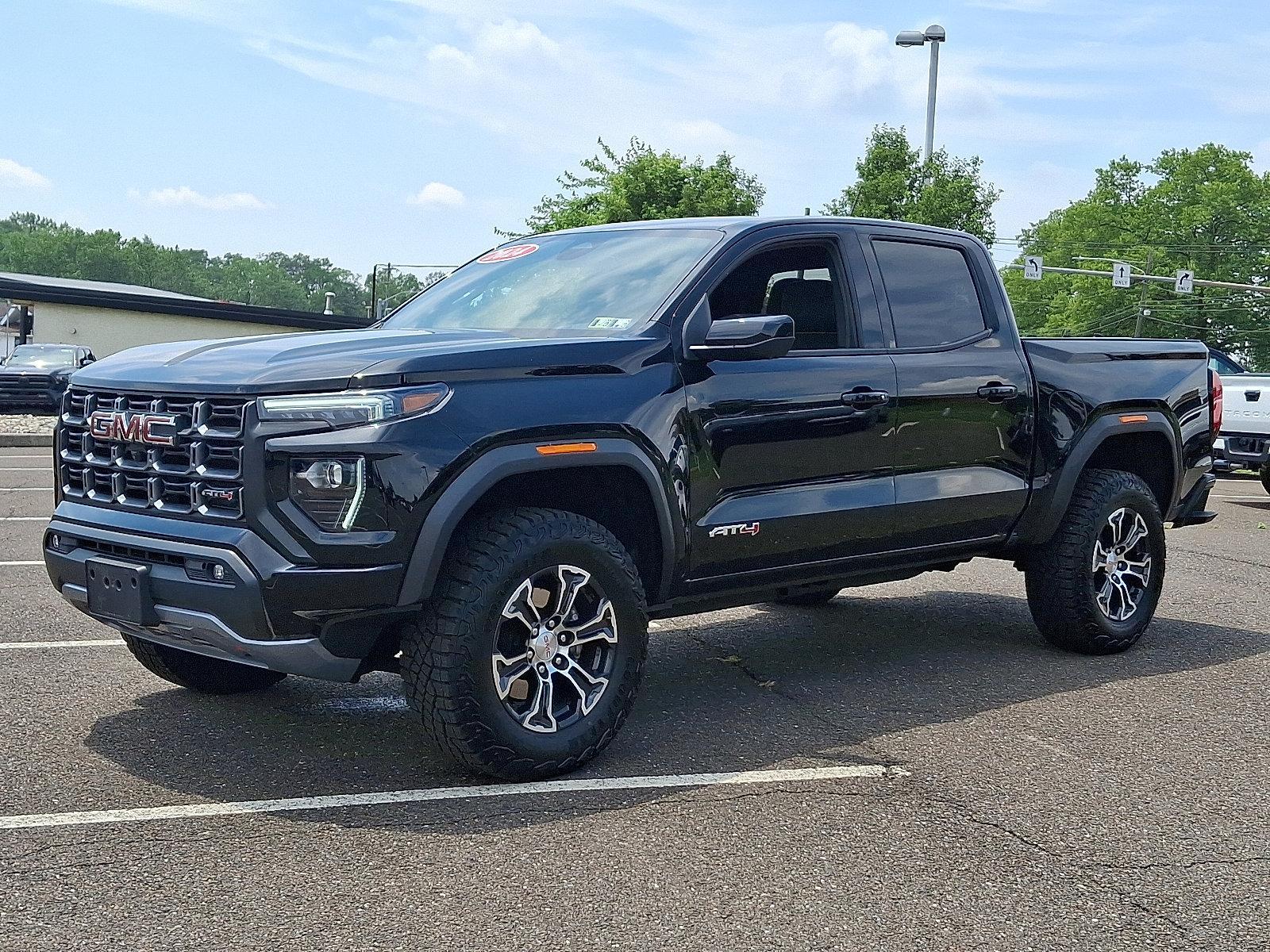 2024 GMC Canyon Vehicle Photo in Trevose, PA 19053