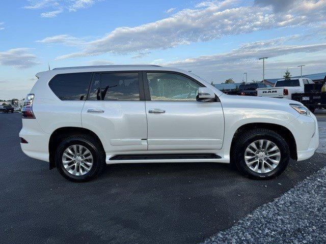 2015 Lexus GX 460 Vehicle Photo in Mechanicsburg, PA 17050-1707