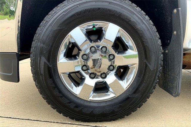 2019 GMC Sierra 2500 HD Vehicle Photo in TOPEKA, KS 66609-0000