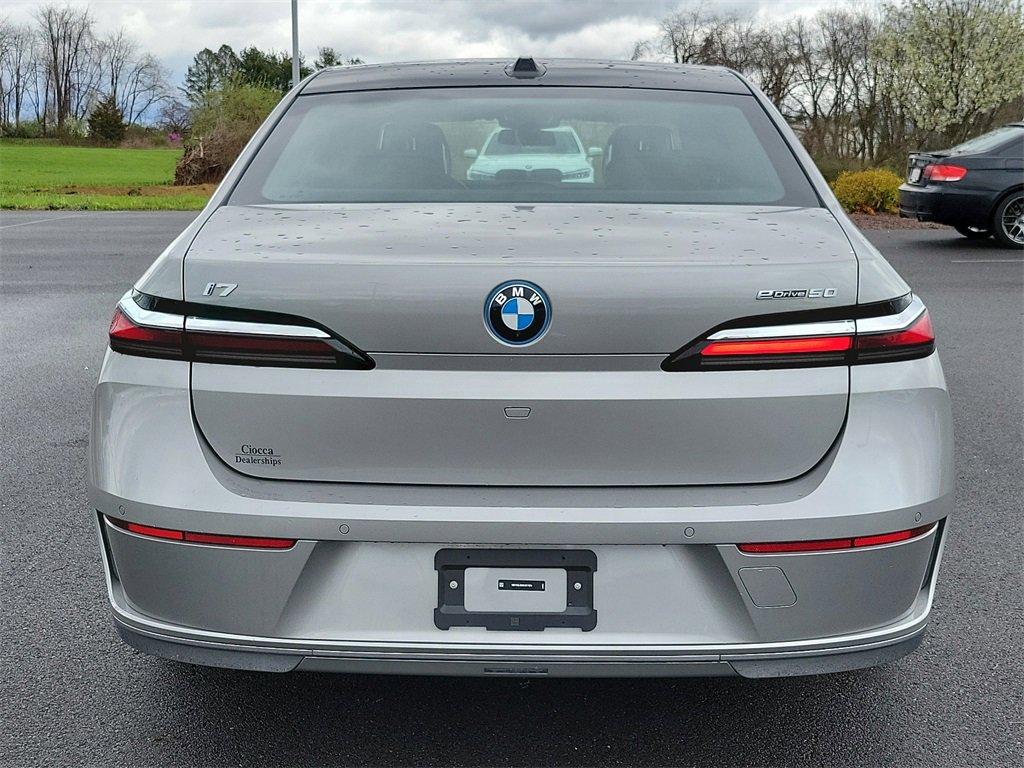 2024 BMW i7 Vehicle Photo in Muncy, PA 17756