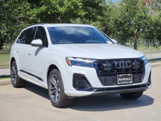 2025 Audi Q7 Vehicle Photo in HOUSTON, TX 77090