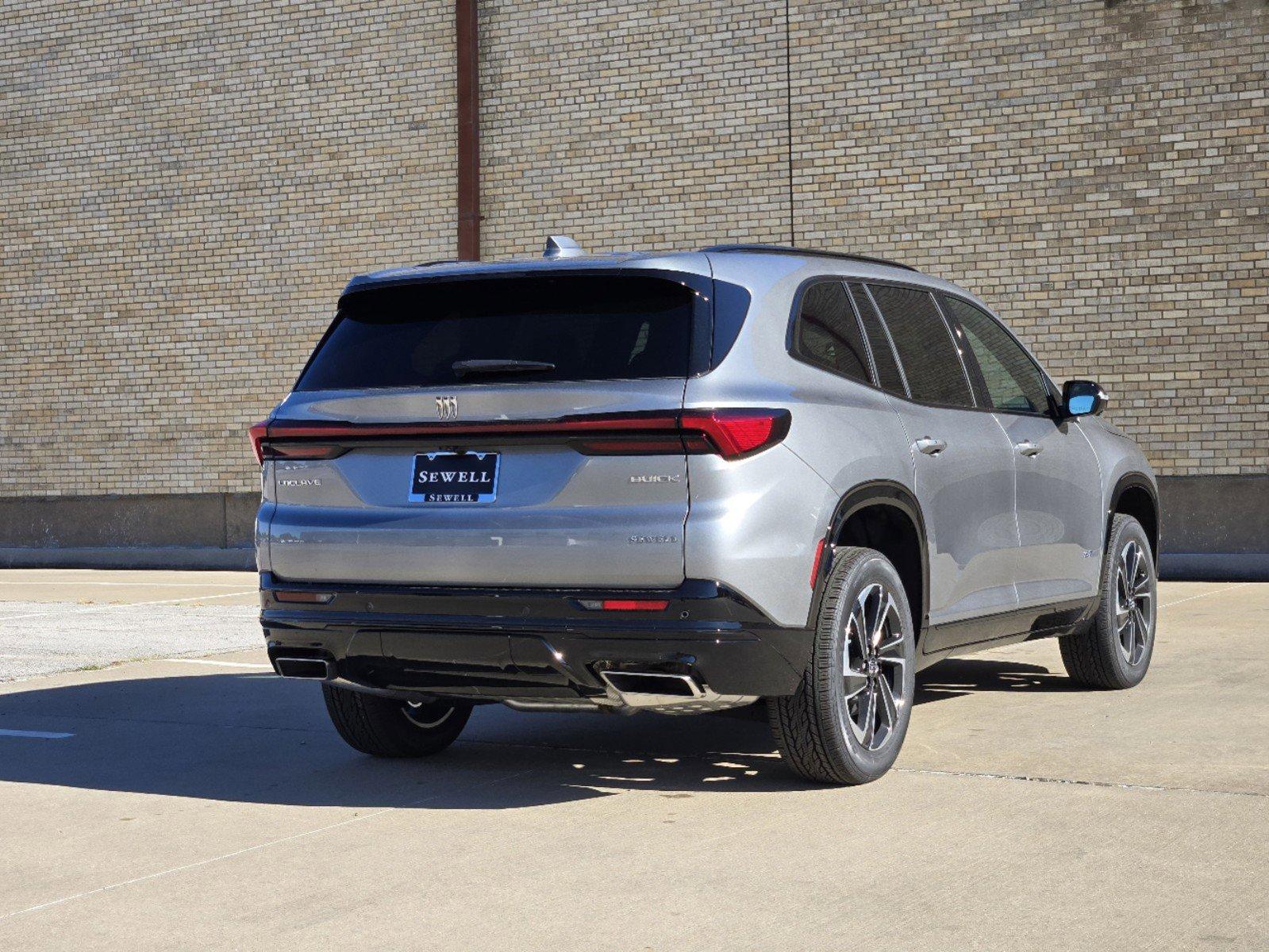 2025 Buick Enclave Vehicle Photo in DALLAS, TX 75209-3016