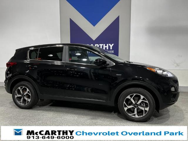 Used 2022 Kia Sportage LX with VIN KNDPMCACXN7974936 for sale in Kansas City