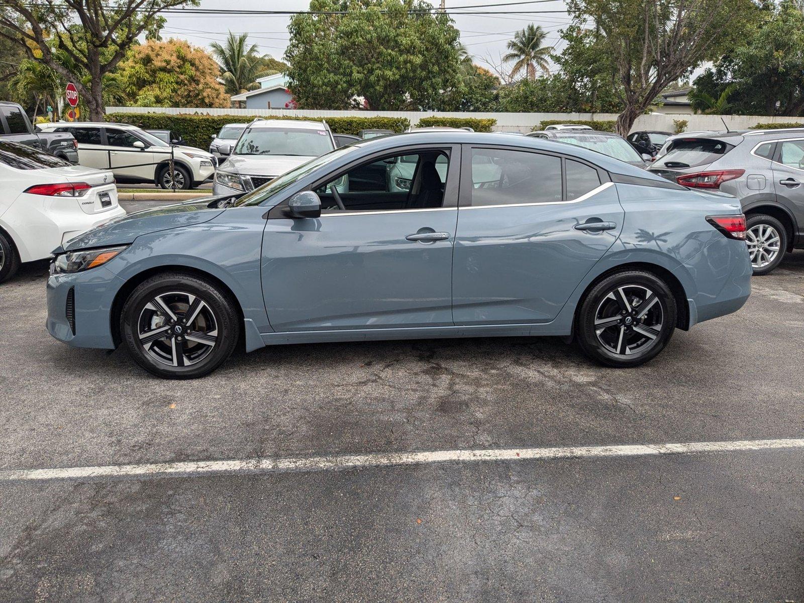 2024 Nissan Sentra Vehicle Photo in Miami, FL 33135