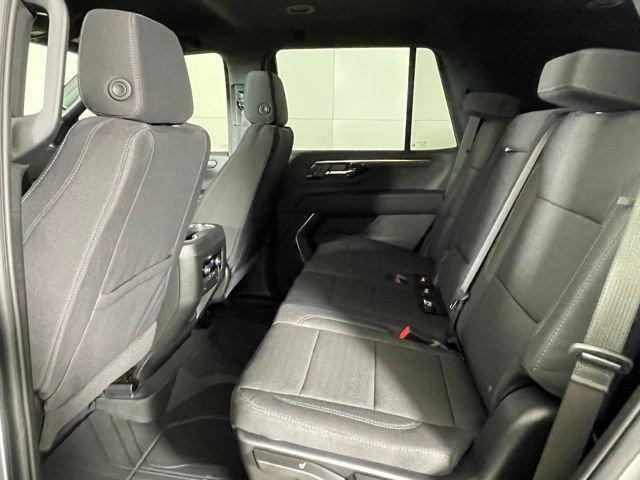 2025 Chevrolet Tahoe Vehicle Photo in PHOENIX, AZ 85014-3381