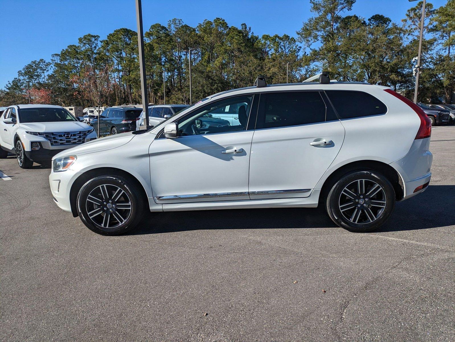 2017 Volvo XC60 Vehicle Photo in Jacksonville, FL 32244