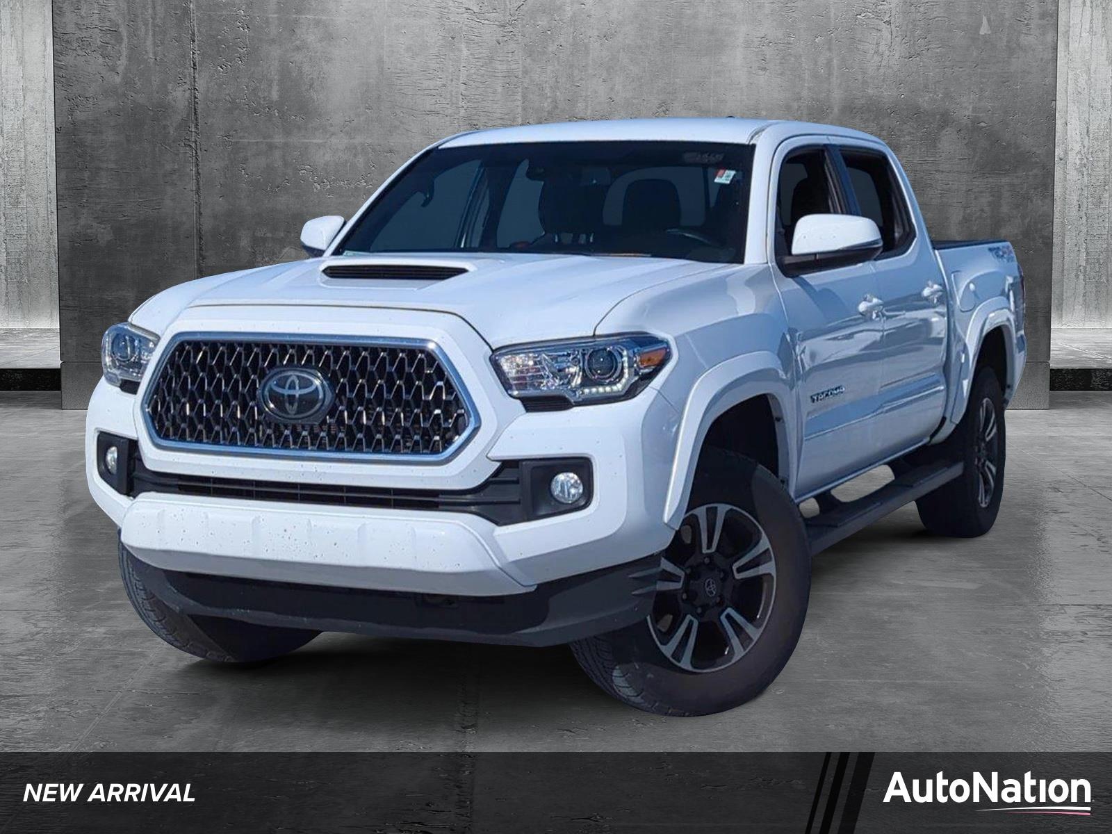 2019 Toyota Tacoma 4WD Vehicle Photo in Ft. Myers, FL 33907