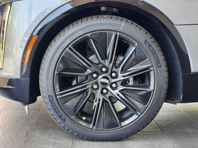 2025 Cadillac LYRIQ Vehicle Photo in HOUSTON, TX 77079