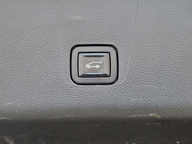 2021 Chevrolet Traverse Vehicle Photo in PAWLING, NY 12564-3219