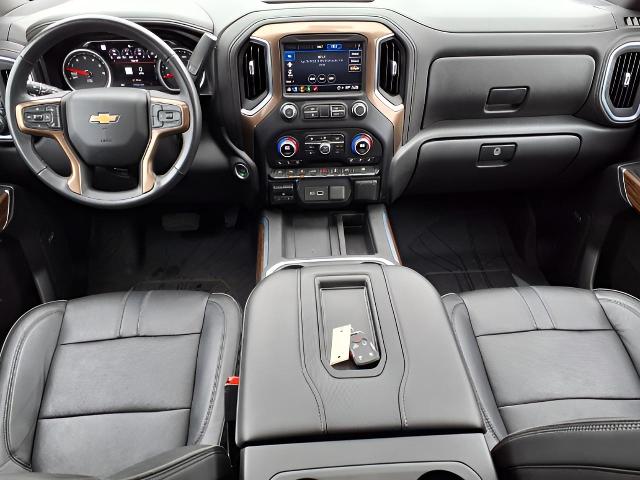 2021 Chevrolet Silverado 1500 Vehicle Photo in Oshkosh, WI 54904
