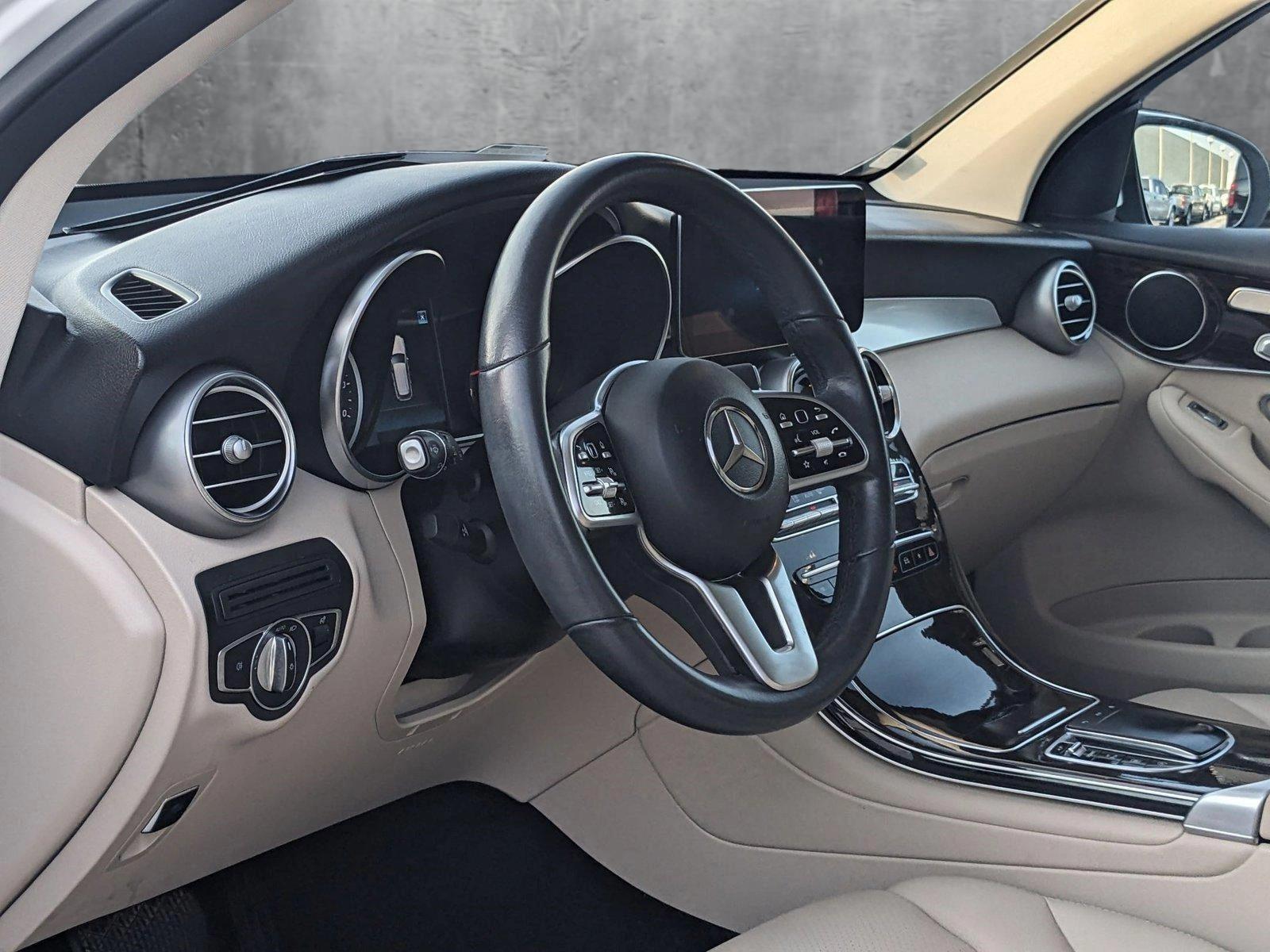 2022 Mercedes-Benz GLC Vehicle Photo in MIAMI, FL 33172-3015