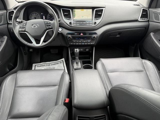 2017 Hyundai TUCSON Vehicle Photo in COLUMBIA, MO 65203-3903