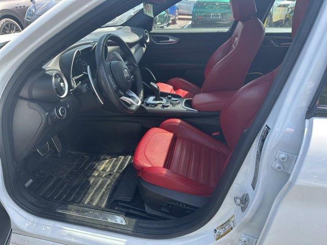 2022 Alfa Romeo Giulia Vehicle Photo in Willow Grove, PA 19090