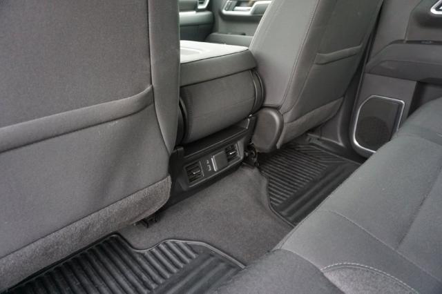 2022 Chevrolet Silverado 1500 Vehicle Photo in FAIRMONT, WV 26554-2318