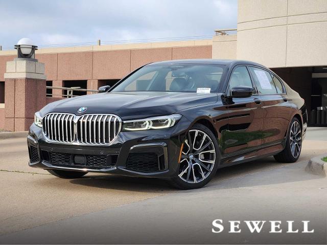 2022 BMW 740i xDrive Vehicle Photo in PLANO, TX 75024