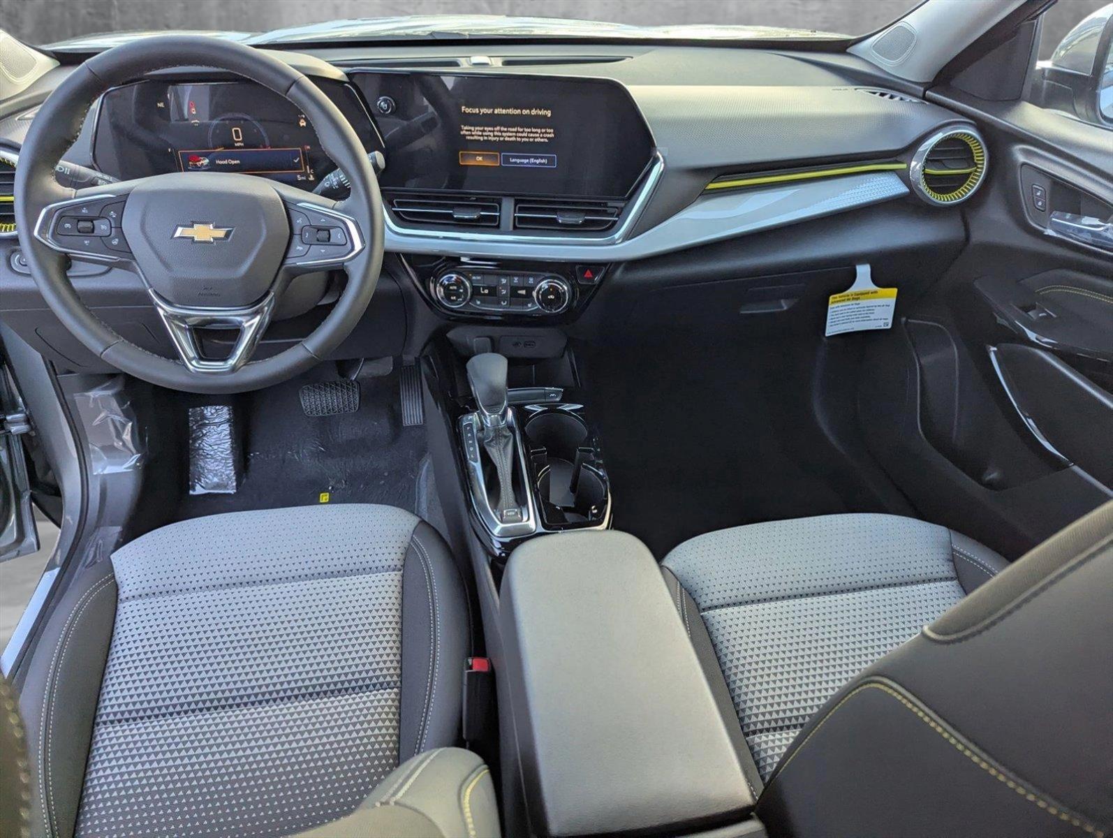 2025 Chevrolet Trax Vehicle Photo in MIAMI, FL 33134-2699
