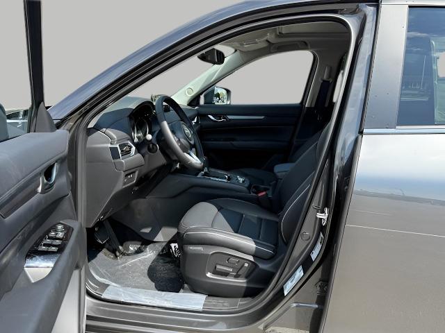 2025 Mazda CX-5 Vehicle Photo in Green Bay, WI 54304