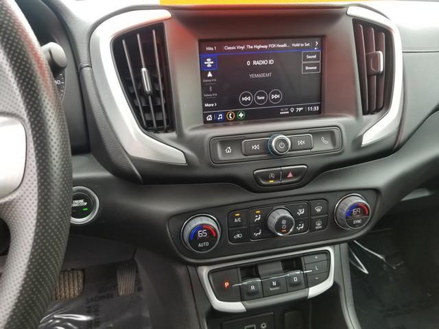 2022 GMC Terrain Vehicle Photo in ELYRIA, OH 44035-6349
