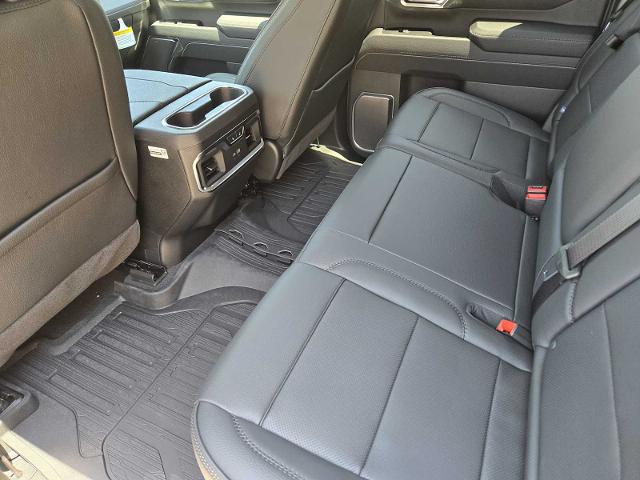 2025 GMC Sierra 2500 HD Vehicle Photo in DALLAS, TX 75209-3016