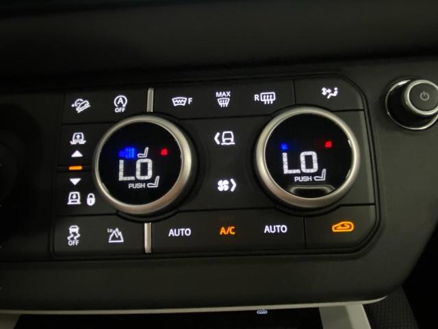 2025 Defender Vehicle Photo in Appleton, WI 54913