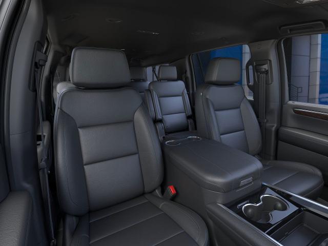 2025 Chevrolet Suburban Vehicle Photo in KANSAS CITY, MO 64114-4502