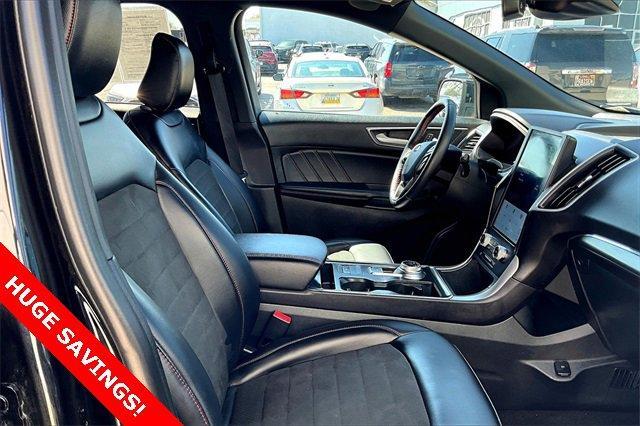2024 Ford Edge Vehicle Photo in TOPEKA, KS 66609-0000