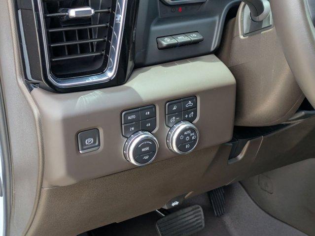 2024 GMC Sierra 2500 HD Vehicle Photo in SELMA, TX 78154-1459