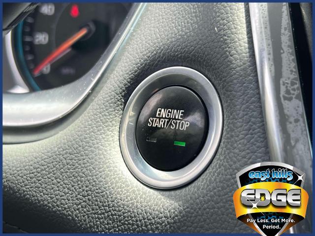 2021 Chevrolet Traverse Vehicle Photo in Roslyn, NY 11576