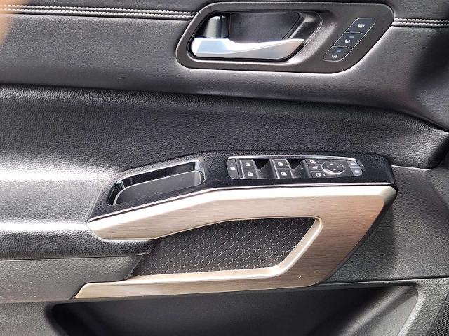2022 Nissan Pathfinder Vehicle Photo in DENTON, TX 76210-9321