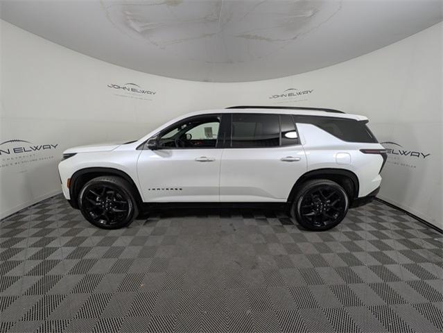 2024 Chevrolet Traverse Vehicle Photo in ENGLEWOOD, CO 80113-6708