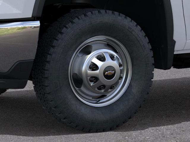 2025 Chevrolet Silverado 3500 HD Chassis Cab Vehicle Photo in DANBURY, CT 06810-5034
