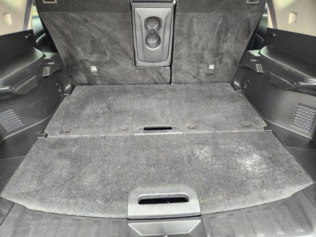 2017 Nissan Rogue Vehicle Photo in DENTON, TX 76210-9321