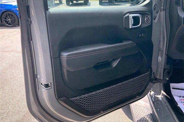 2022 Jeep Gladiator Vehicle Photo in INDEPENDENCE, MO 64055-1377