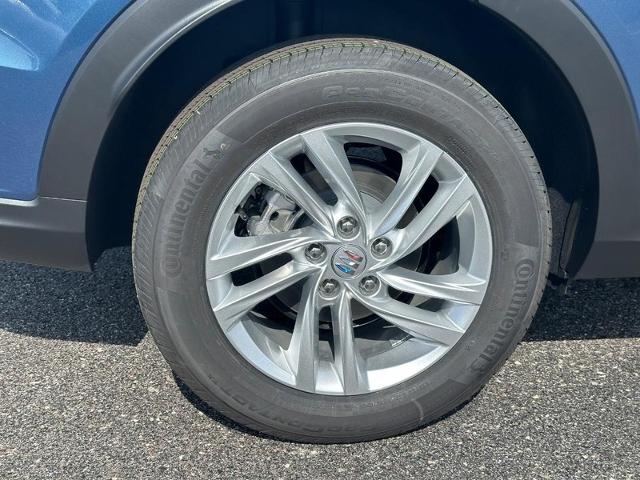 2025 Buick Envista Vehicle Photo in COLUMBIA, MO 65203-3903