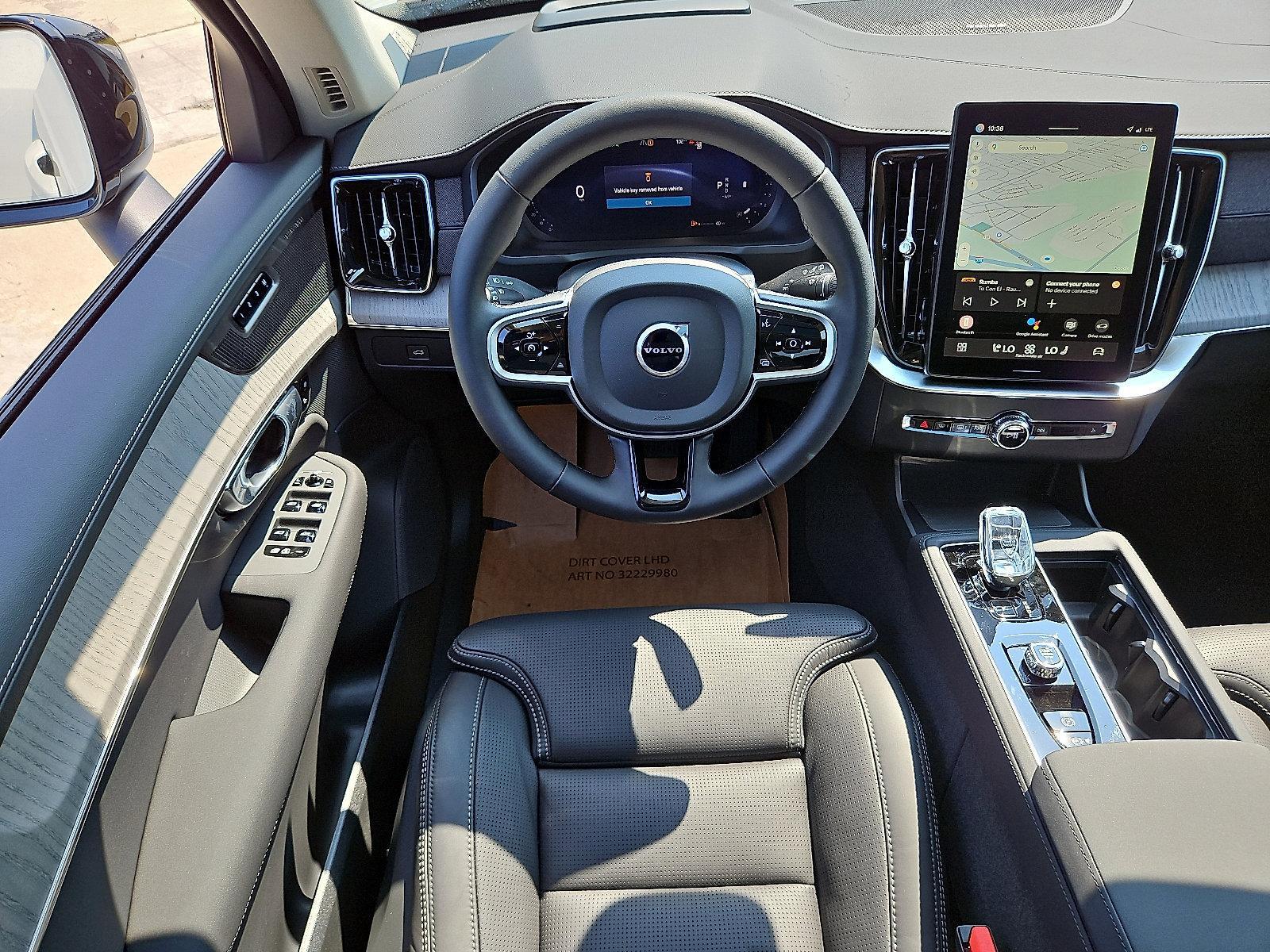 2026 Volvo XC90 Vehicle Photo in Trevose, PA 19053