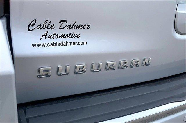 2018 Chevrolet Suburban Vehicle Photo in KANSAS CITY, MO 64114-4502