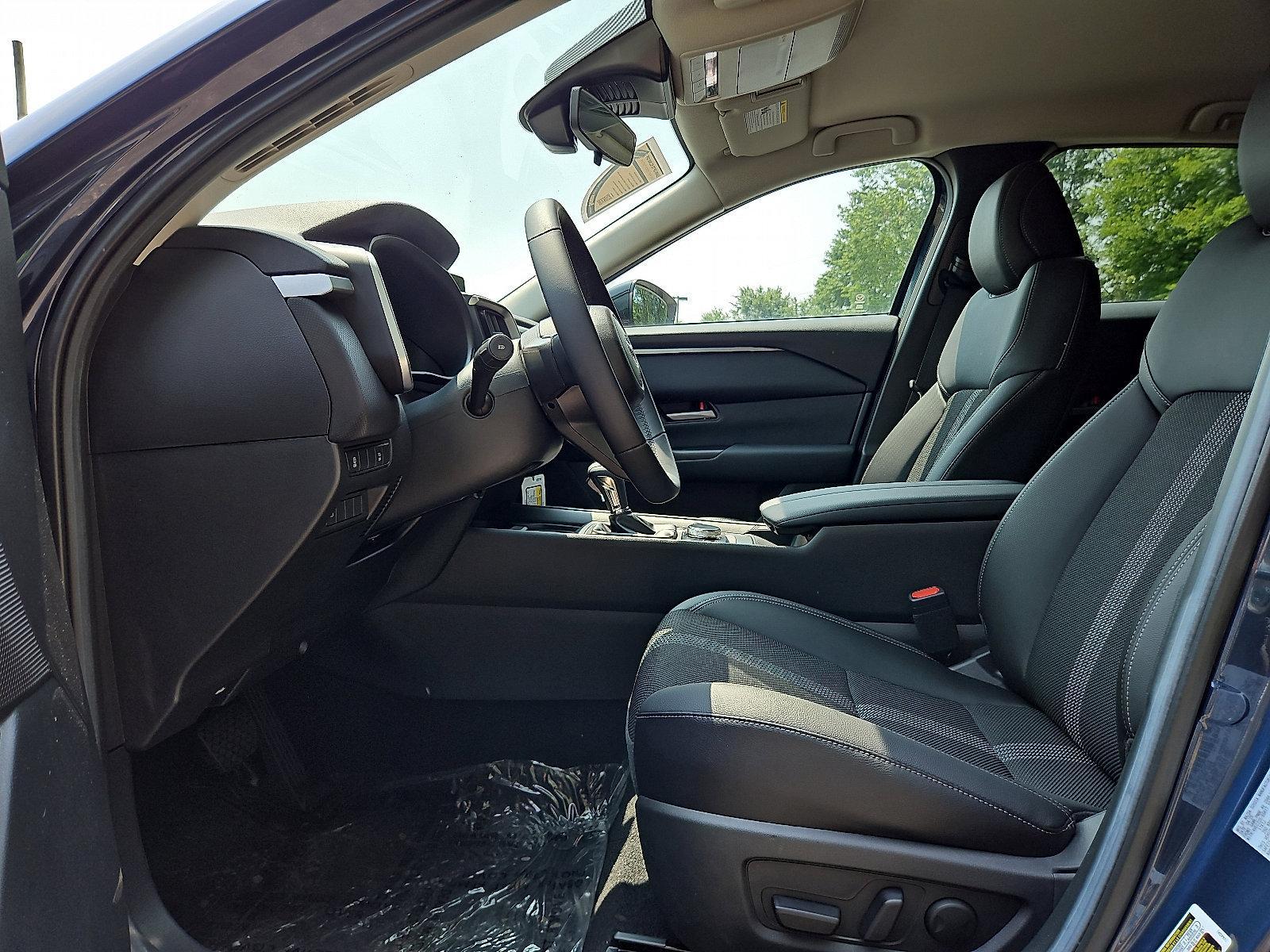 2025 Mazda CX-50 Vehicle Photo in Trevose, PA 19053