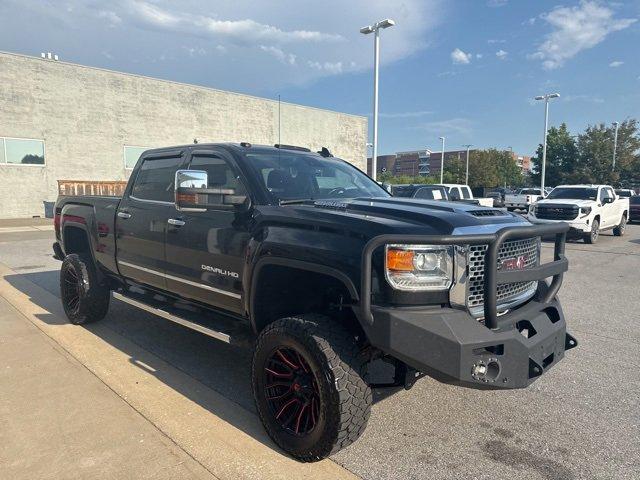 2017 GMC Sierra 2500 HD Vehicle Photo in BENTONVILLE, AR 72712-4322