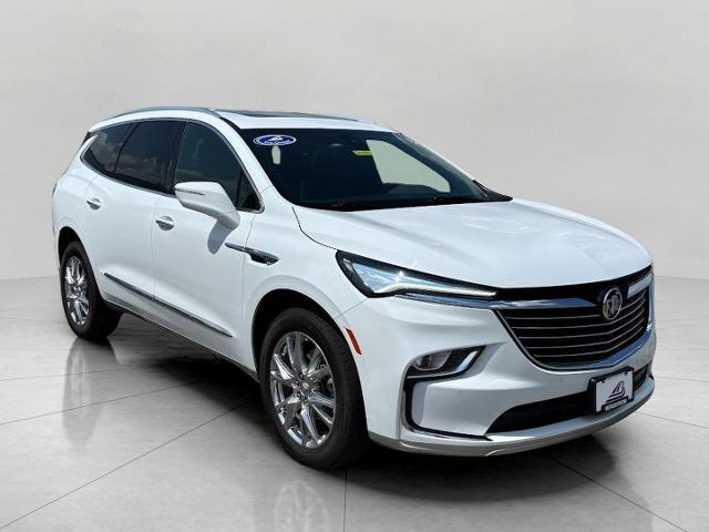 2023 Buick Enclave Vehicle Photo in APPLETON, WI 54914-8833