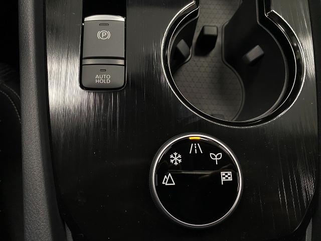 2025 Nissan Rogue Vehicle Photo in Appleton, WI 54913