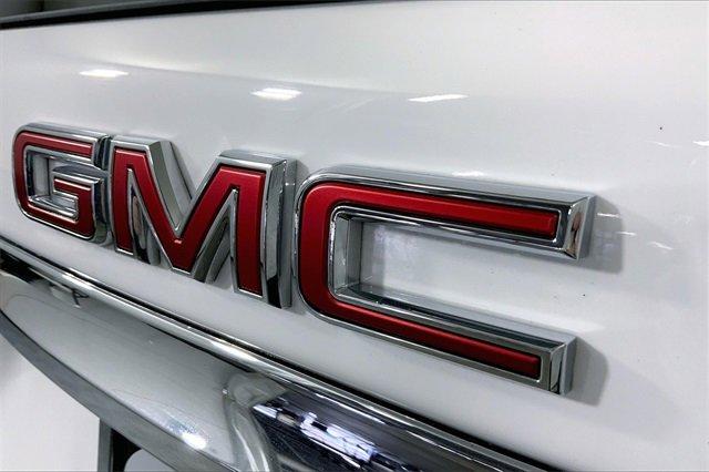2024 GMC Terrain Vehicle Photo in KANSAS CITY, MO 64114-4502