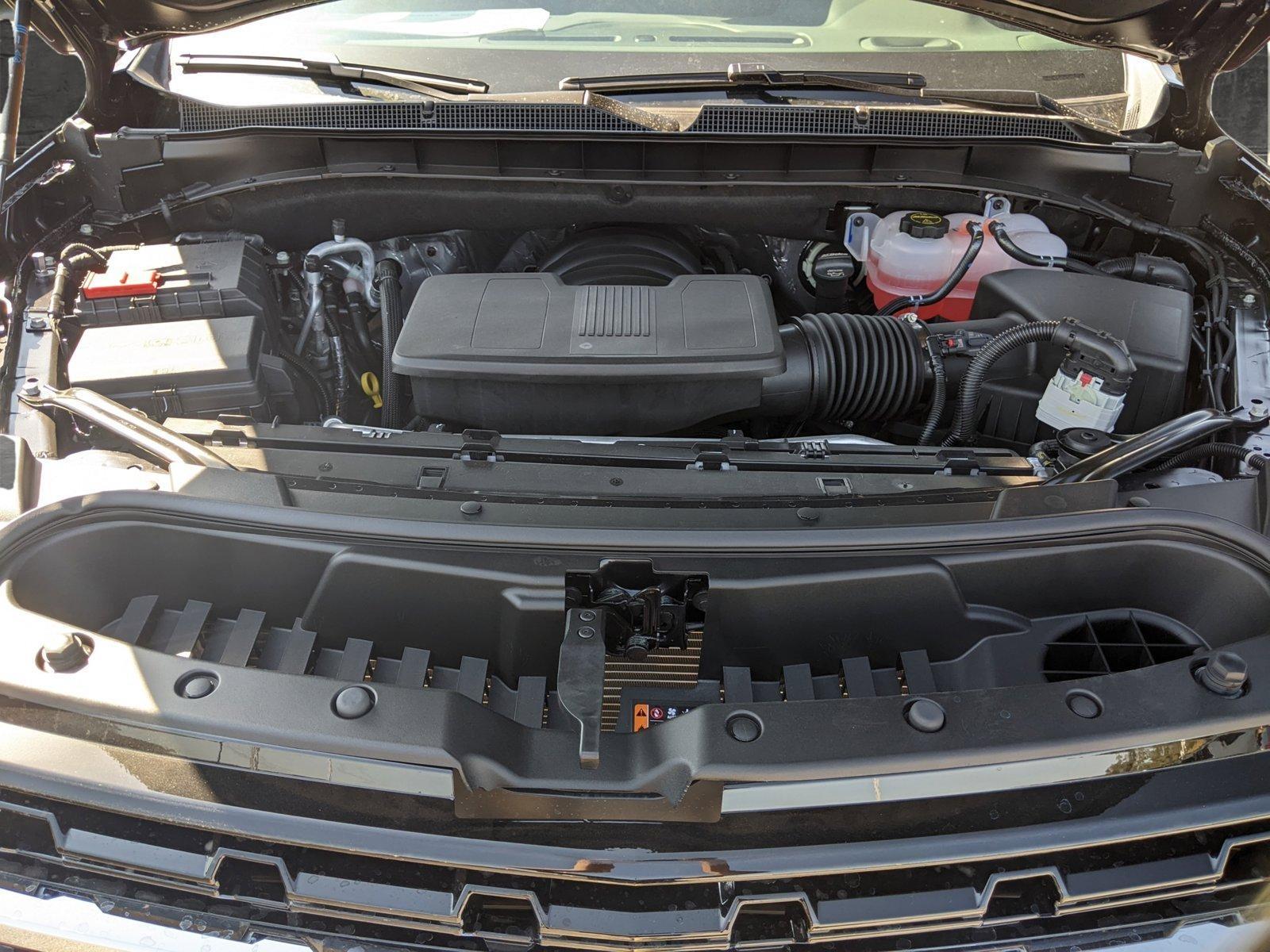 2024 Chevrolet Suburban Vehicle Photo in AUSTIN, TX 78759-4154