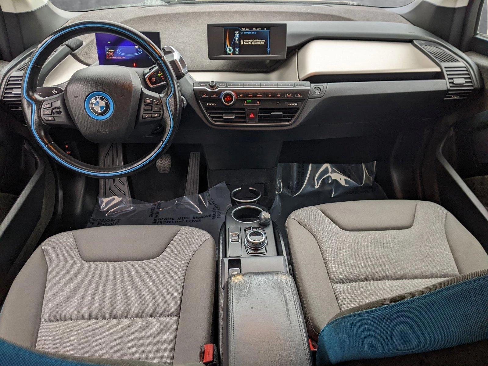 2017 BMW i3 Vehicle Photo in PEMBROKE PINES, FL 33024-6534