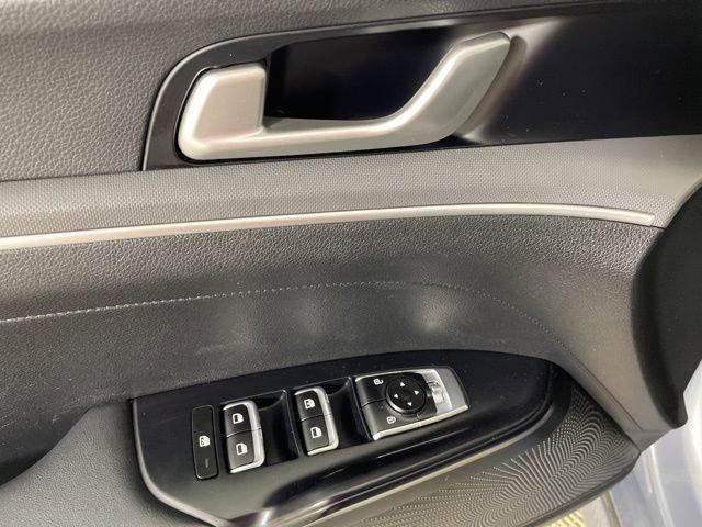 2022 Kia K5 Vehicle Photo in PHOENIX, AZ 85014-3381