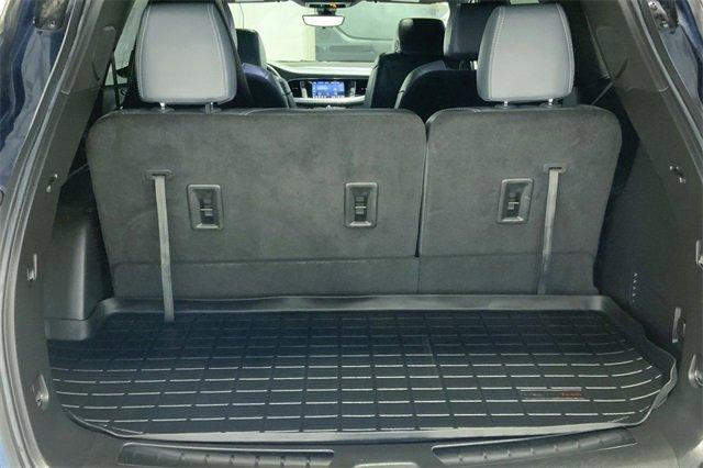 2022 Buick Enclave Vehicle Photo in TOPEKA, KS 66609-0000