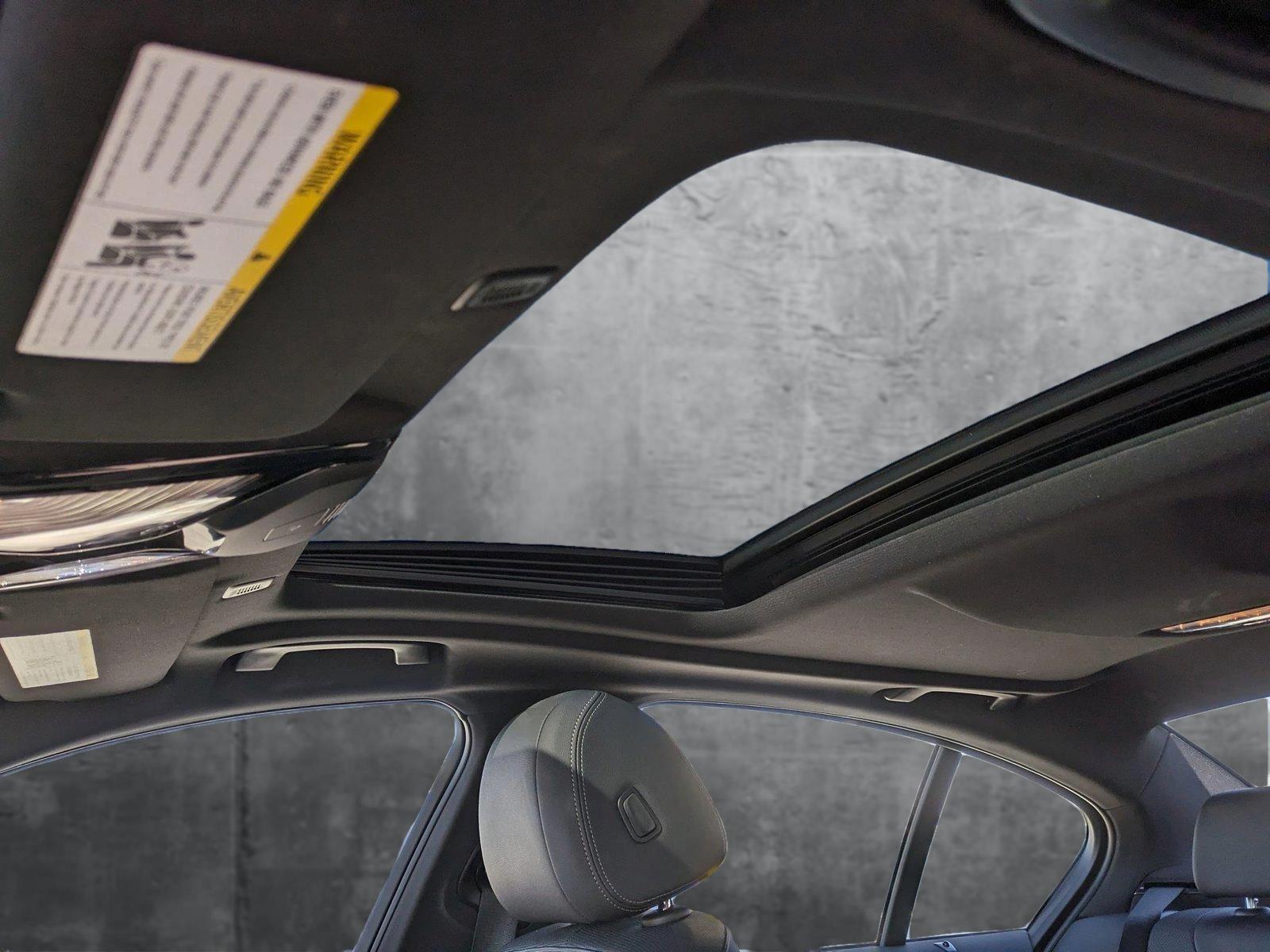 2022 BMW 530i xDrive Vehicle Photo in Rockville, MD 20852