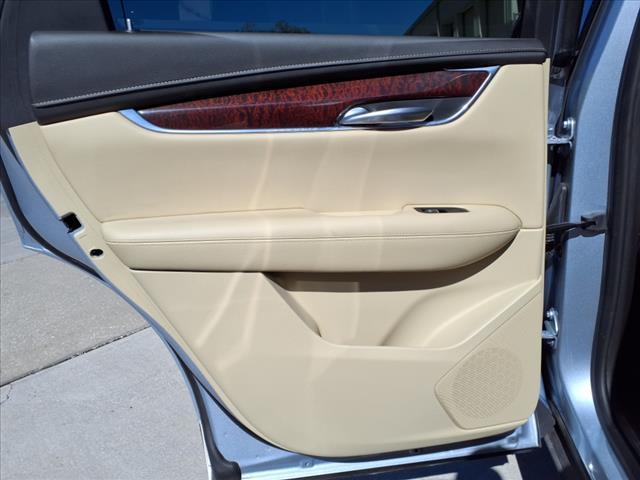 2017 Cadillac XT5 Vehicle Photo in TAMPA, FL 33612-3404