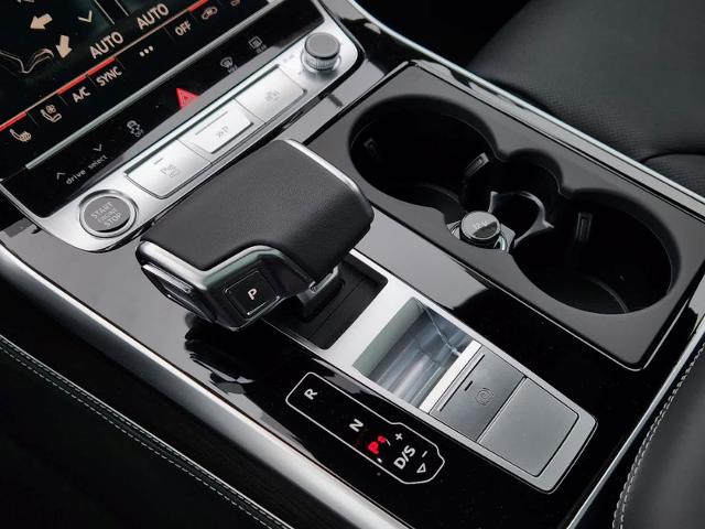 2025 Audi Q7 Vehicle Photo in MCKINNEY, TX 75070